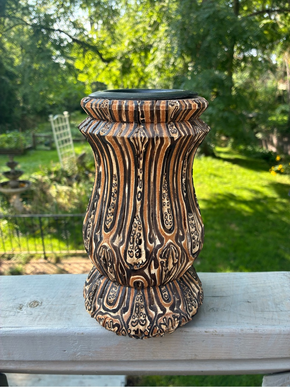 Handcrafted Pongo New Zealand Tree Fern Vase